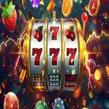 uuu777 APP ဒေါင်းလုဒ်ဆွဲပြီး ကစားနေသောကစားသမား